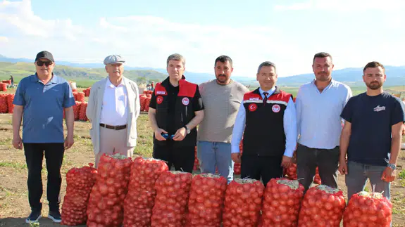 Tarlada Soğan 12-25 TL