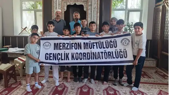 Yaz Kur'an Kursunda Hem Oyun Hem Sohbet