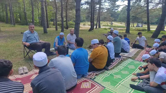 Merzifon'da Hafızlık Öğrencilerine Moral Pikniği!