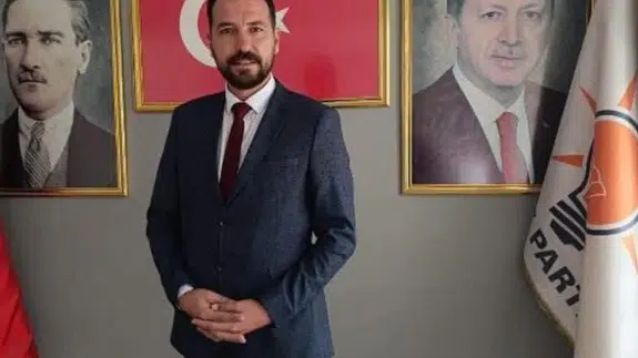 AK Parti Merzifon İlçe Başkanı Emre Keleş'ten Sosyal Medya Paylaşımına Sert Tepki