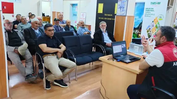 Gümüşhacıköy'de Üreticilere Bitki Koruma Eğitimi!