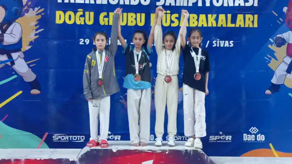 Amasya'nın Gelecek Vadeden Sporcuları Tarih Yazdı!