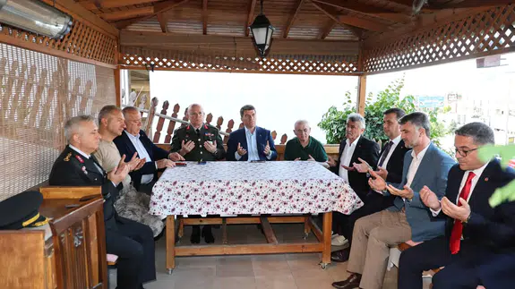 Amasya'da Şehit Aileleri Yalnız Bırakılmadı