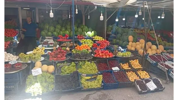 Merzifon Pazarında Soğan Fiyatı Cep Yaktı! Haftanın Zam Şampiyonu Oldu