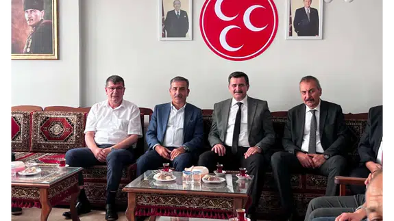 Türkiye Kamu-Sen Genel Başkanı Kahveci’den MHP Merzifon’a Ziyaret