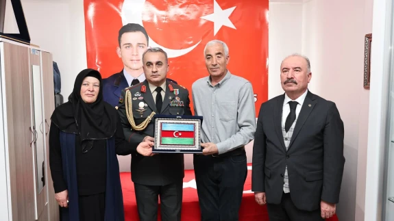 Bir Millet, İki Devlet: Acıda Tek Yürek