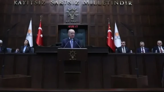 Amasya Vekili Çilez Divan’da Yer Aldı