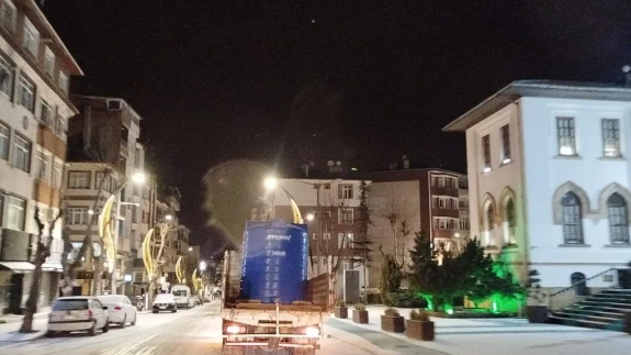 Merzifon’da Kar Mesaisi: Ekipler Gece Gündüz Sahada