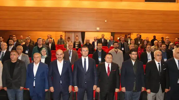 Amasya’da Eğitim Çalışanlarının Hak Mücadelesi Gündemde
