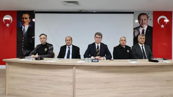 Amasya’da Güvenlik Zirvesi: Gündem Okullar!