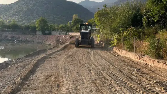 Yeşilırmak Boyunca İş Makineleri Sahada!
