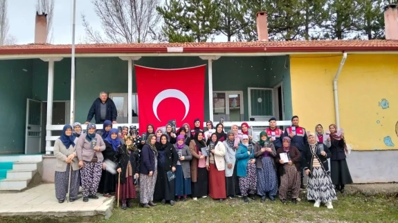Gümüşhacıköy Köy Okullarında KADES Eğitimi Verildi