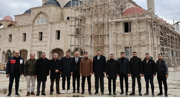 Suluova Şeker Camii İnşaatı Yerinde İncelendi
