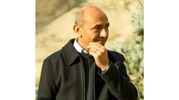 Amasyalı Şair Ayvalı’dan  İki Yeni Kitap