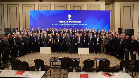 Vekil Çilez Strateji Toplantısında Sahada
