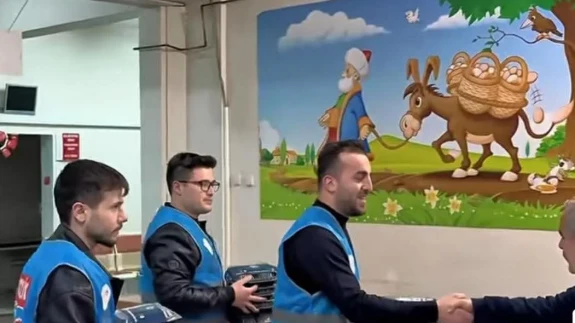 Amasya AK Gençlik’ten Sahura 5 Kala