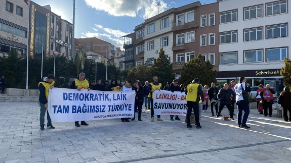 Meydandan Çağrı: “Laik, Bilimsel Eğitim İçin Mücadele”