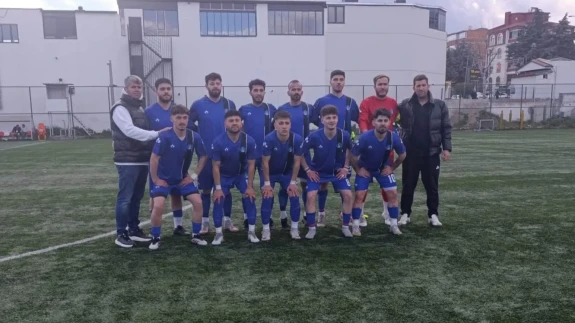 Kartların Havada Uçtuğu Maçın Kazananı Merzifon Belediyespor Oldu