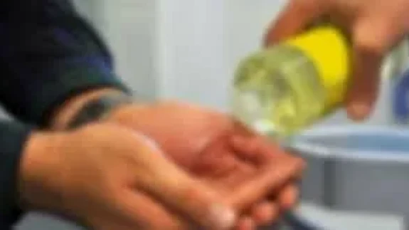 Rüyada Kolonya Görmek Ne Anlama Gelir?