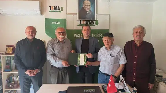 Vekil Karagöz'den Geleceğe 2 Fidan!
