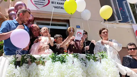 Minik Beyza’nın Zaferi Balonlarla Kutlandı