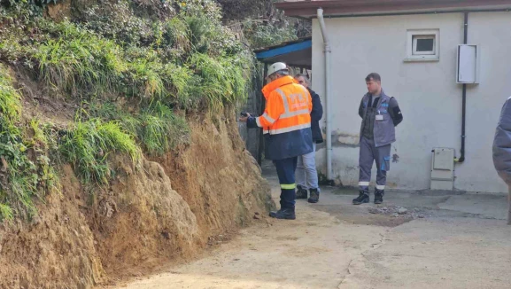 Metan gazı paniği: Kombi alarm verdi, 6 kişilik aile tahliye edildi