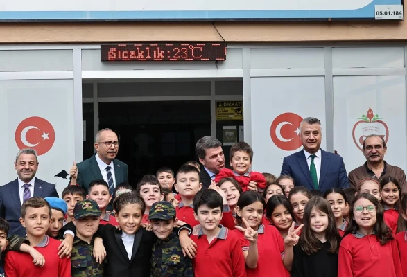 Vali Bakan, Eslem’in Cumhuriyet Davetini Geri Çevirmedi