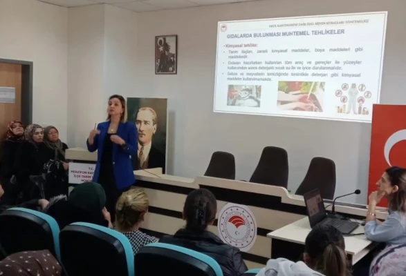Merzifon’da Okul Kantinleri İçin Gıda Hijyeni Eğitimi