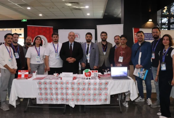 Rektör Prof. Dr. Ahmet Hakkı Turabi, AÜB Tanıtım Fuarı ve 4. Ar-Ge Proje Pazarı’nda Amasya Üniversitesi’ni Temsil Etti