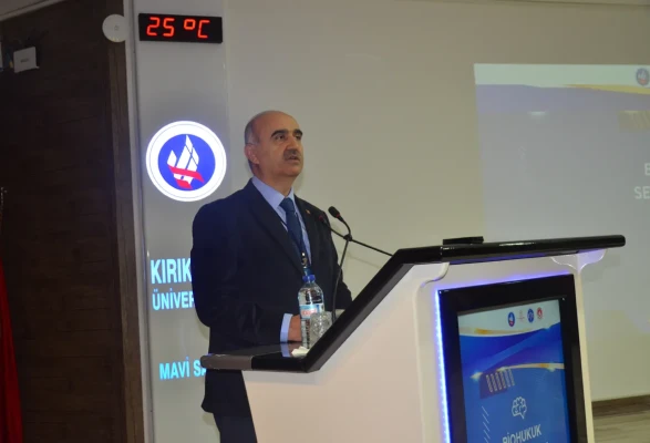 Kırıkkale Üniversitesi’nde BioHukuk Sempozyumu: Amasya İl Sağlık Müdürlüğü de Katıldı