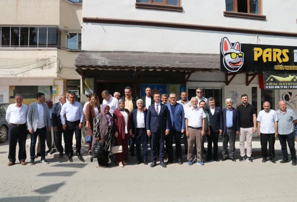 Hasan Çilez Gümüşhacıköy'de Teşkilatla Bayramlaştı