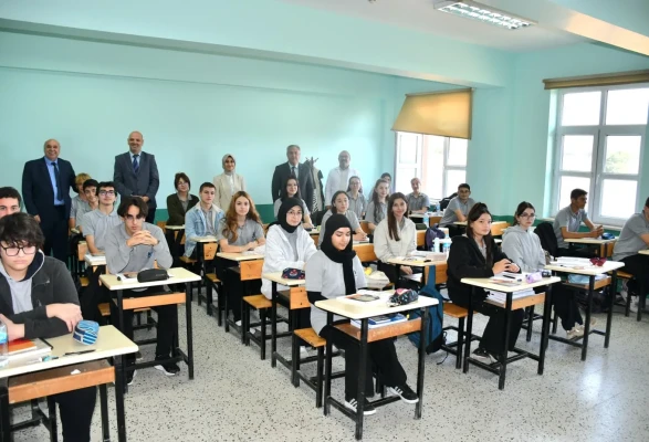Gümüşhacıköy Kaymakamı Öğrencilerle Buluştu