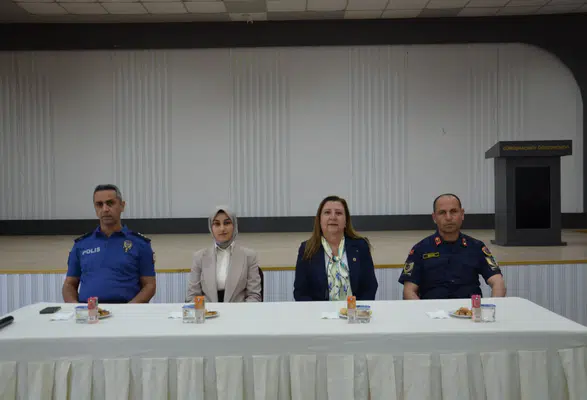 Gümüşhacıköy’de Bayram Sevinci Hep Birlikte Yaşandı