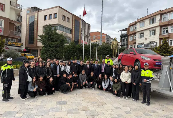 Merzifon’da Trafik Haftası Etkinliği Düzenlendi
