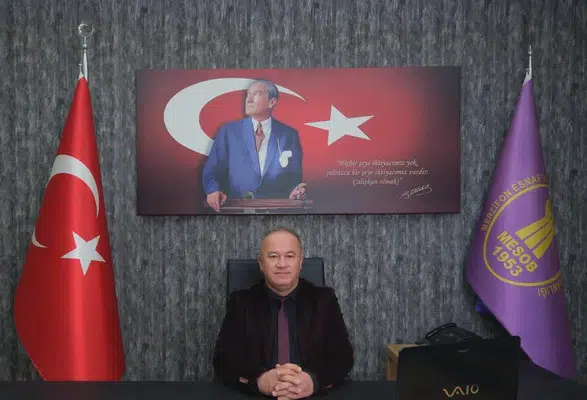 Merzifon’da Kuaförlerden Bayram Mesaisi