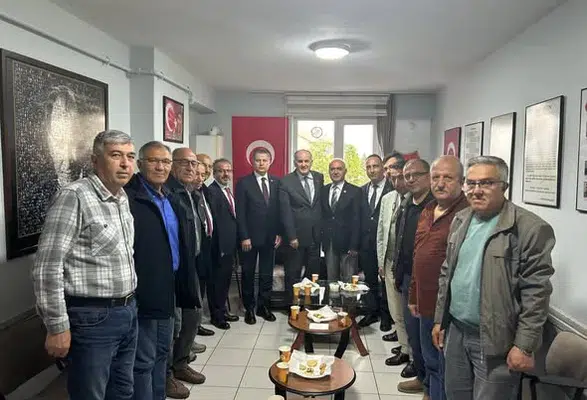 Karagöz Çorum’da Dernekleri Ziyaret Etti