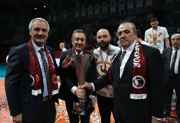 ÇORUM'UN VEKİLLERİ AÇIKLADI! ÇORUM FK'NIN HAKKINI YEDİRMEYİZ