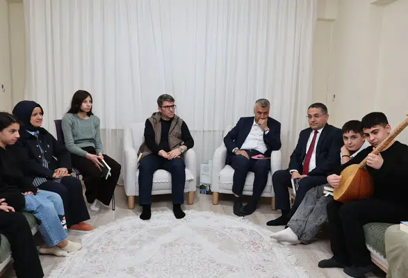 Amasya Çocuk Evlerinde Sevgi ve Kitap Bir Arada