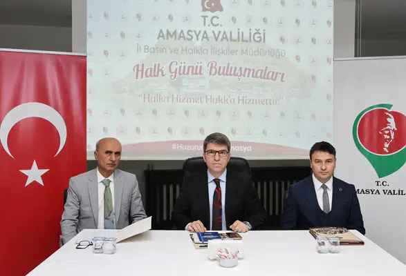 Amasya Valisi Bakan Vatandaşların Sorunlarını Dinledi