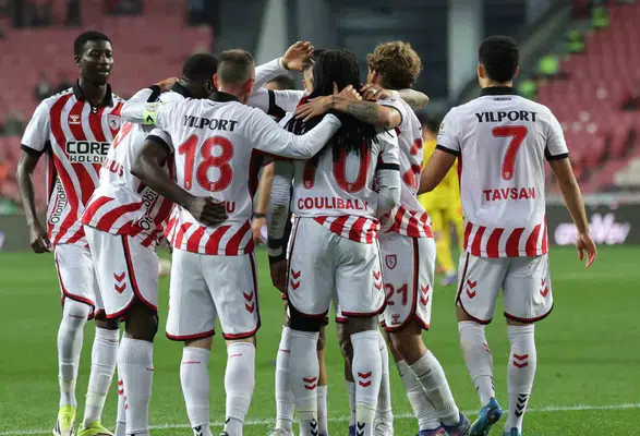 Samsunspor: 3 - Göztepe: 0