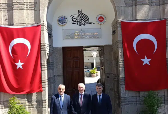 Amasyalı Hafızlara Akbaş’tan Övgü Dolu Sözler
