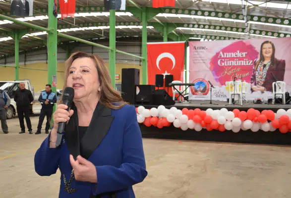 Gümüşhacıköy’de Anneler Günü Coşkusu