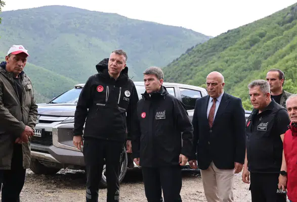 Amasya’da Toprak Kayması Paniği