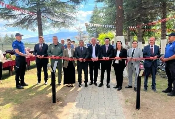 Gümüşhacıköy Açık Ceza İnfaz Kurumu'nda Sosyal Tesis ve Resim Sergisi Açıldı