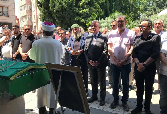 Emel Hökelek Işık, Son Yolculuğuna Uğurlandı