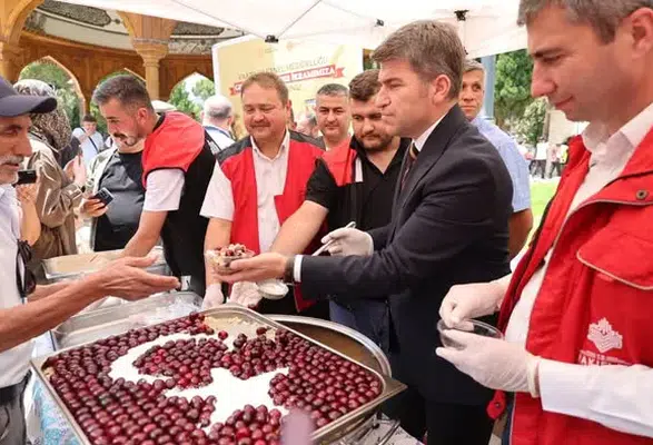 Amasya'da Aşure Kazanı Kardeşlik İçin Kaynadı!