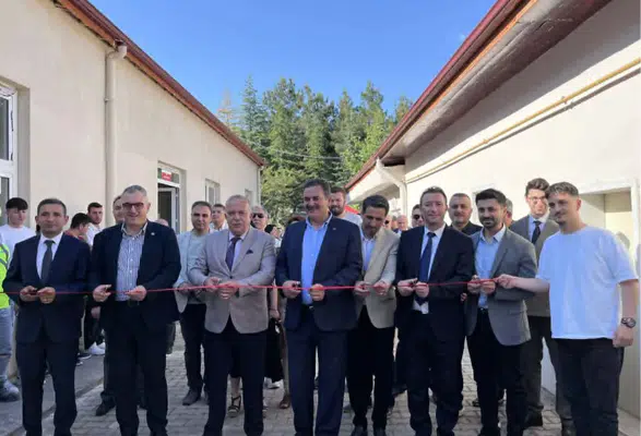 Merzifon MYO’da Dev İş Birliği! 1,5 Milyonluk Laboratuvar Desteği