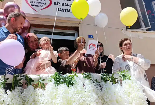 Minik Beyza’nın Zaferi Balonlarla Kutlandı