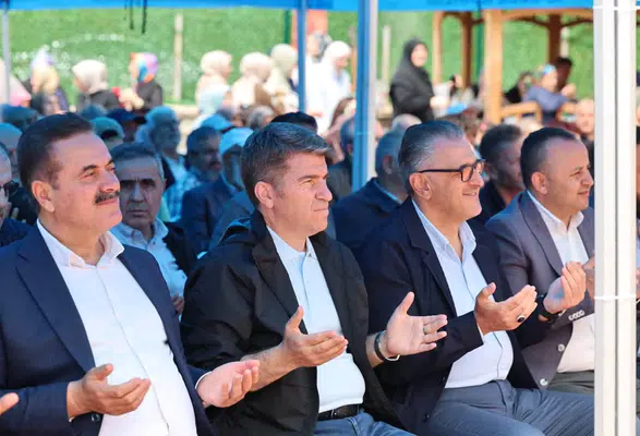 Amasya'nın Kalbi Akyazı Şenliği'nde Attı