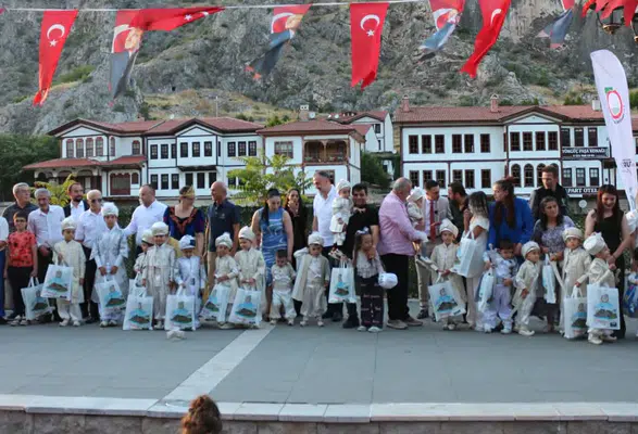 Amasya'da İyilik Büyüdü, Çocuklar Sevindi